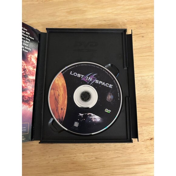 Lost In Space 1998 DVD Sci-Fi Adventure Gary Oldman William Hurt Pre-Owned - Picture 3 of 3